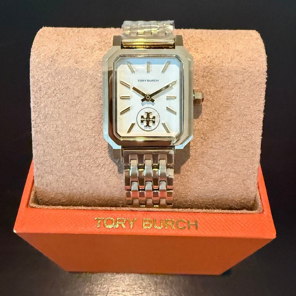 NEW‼️Tory Burch Robinson Gold Bracelet Watch TBW1500 - Picture 9 of 9